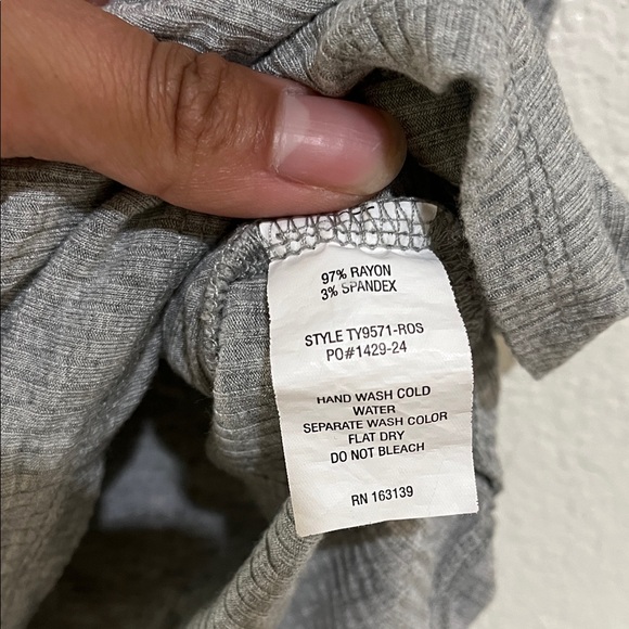 Everyday Ribbed Crew Tee - Gray - Picture 3 of 4